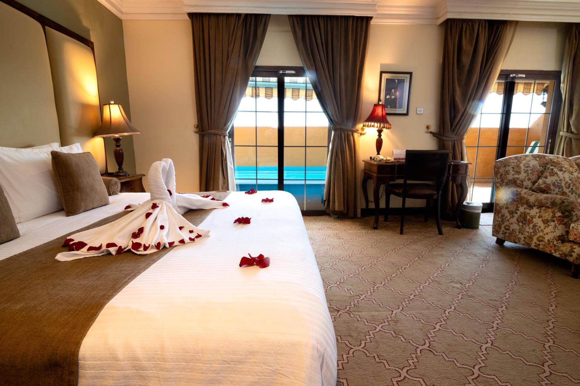 The Convention Center & Royal Suites Hotel Κουβέιτ Εξωτερικό φωτογραφία